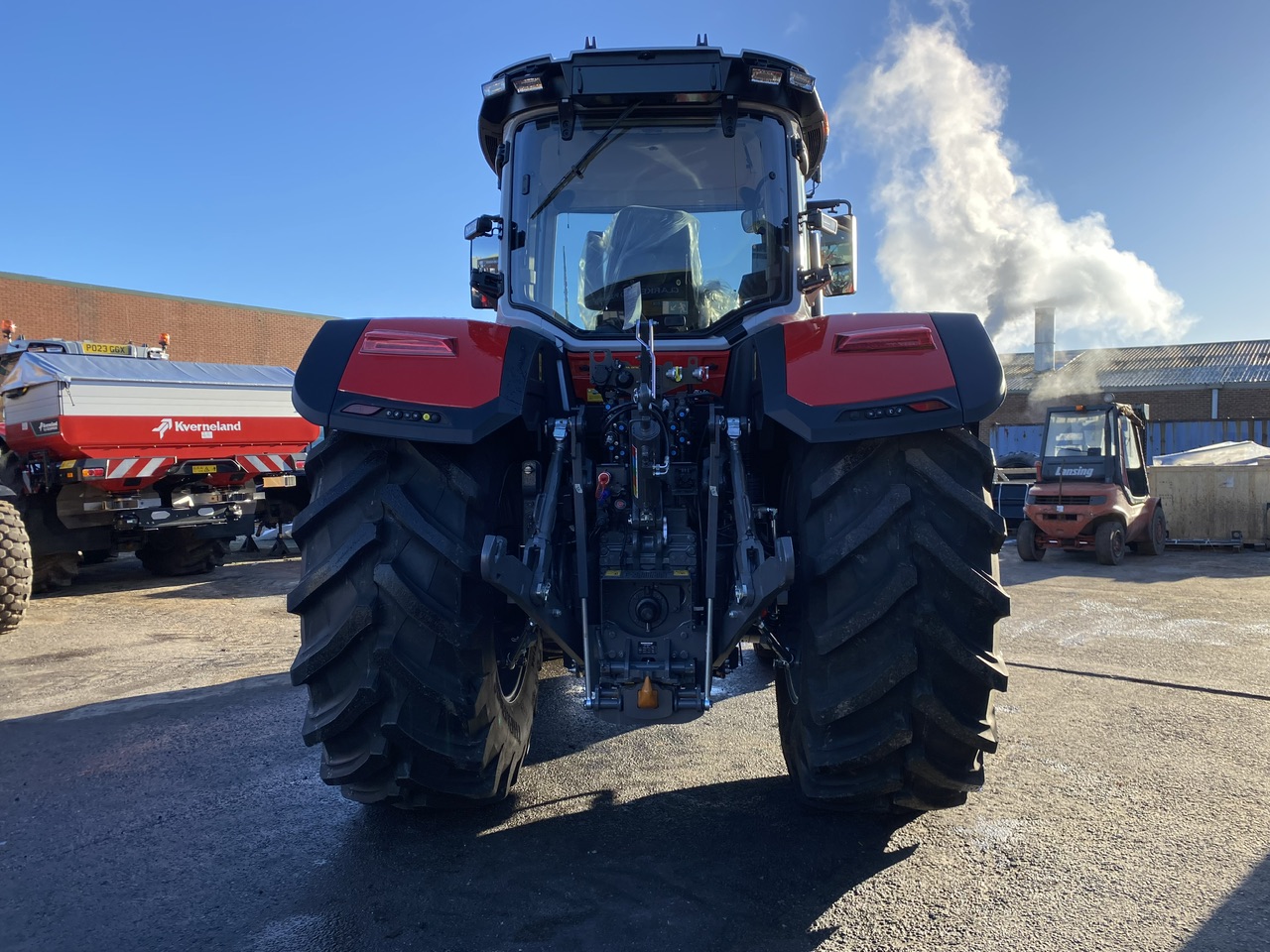 Ex-Demo Massey Ferguson 8s.265 Dyna VT – Clarke & Pulman